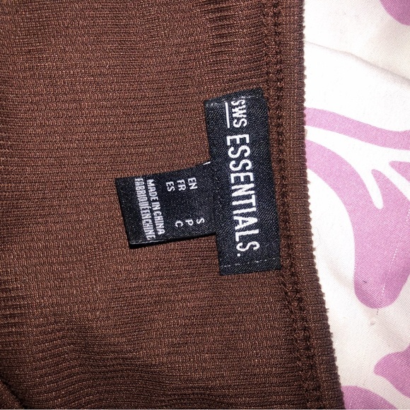 Brown V-Neck Long-sleeve With Buttons - Picture 4 of 4